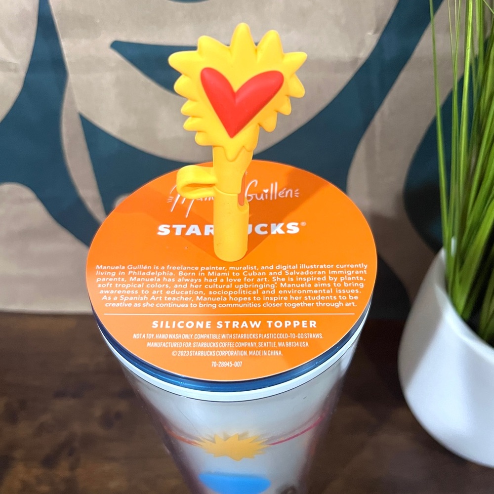 💛 Starbucks 2023 Limited Edition Manuela Guillen Silicone Straw Topper Tumbler